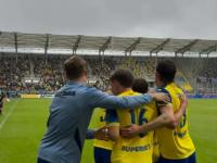 Areczka gra i trzy punkty ma!- Arka 4:0 Stal