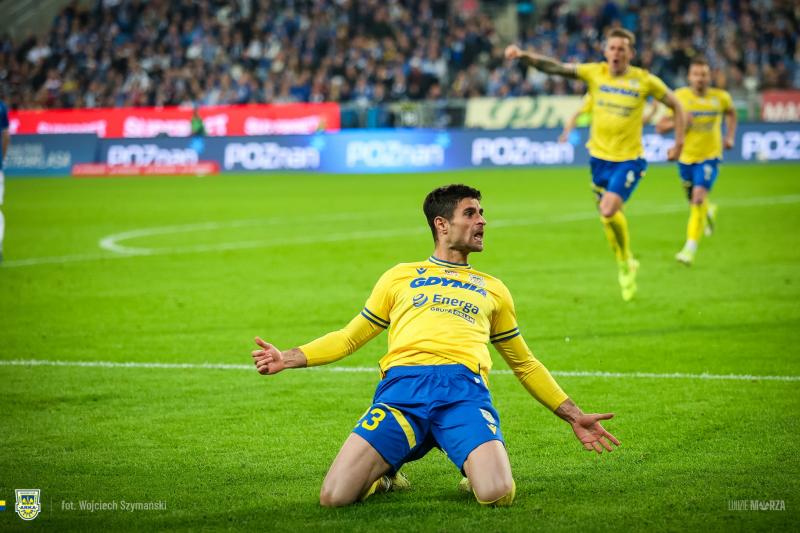 Oliveira, Gaprindashvili, Hermoso, Perea, Nguiamba i Vlad odchodzą z Arki