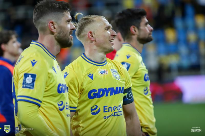 Głowa w górze - Cracovia 2:2 Arka